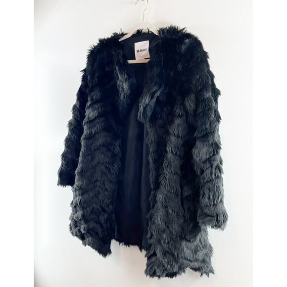 BB Dakota Its All Happening Chevron Faux Fur Winter Coat Jacket Black XS - Picture 5 of 9